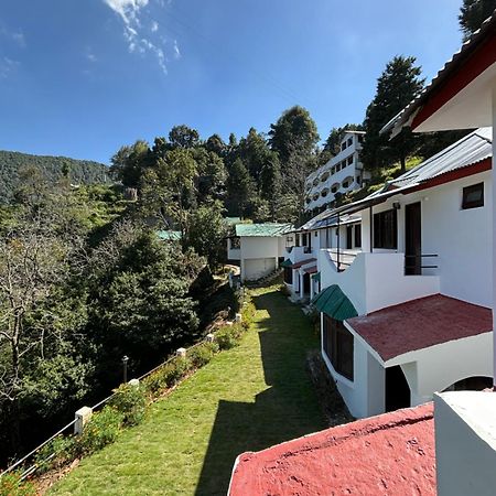 Kumaon Roop Resort Near Kainchi Dham Nainital Buitenkant foto